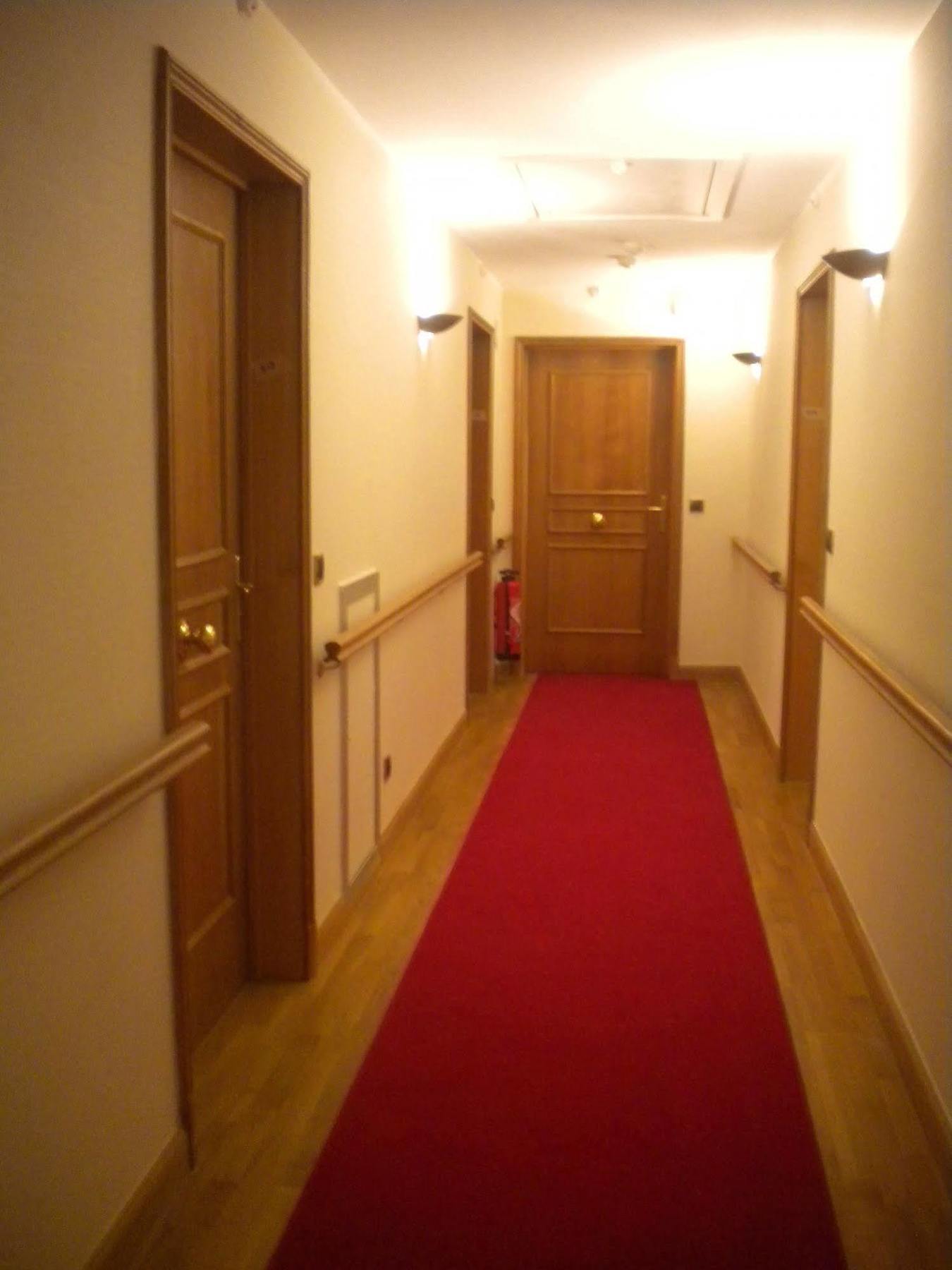 Medicis Home Dijon Les Petites Roches Экстерьер фото