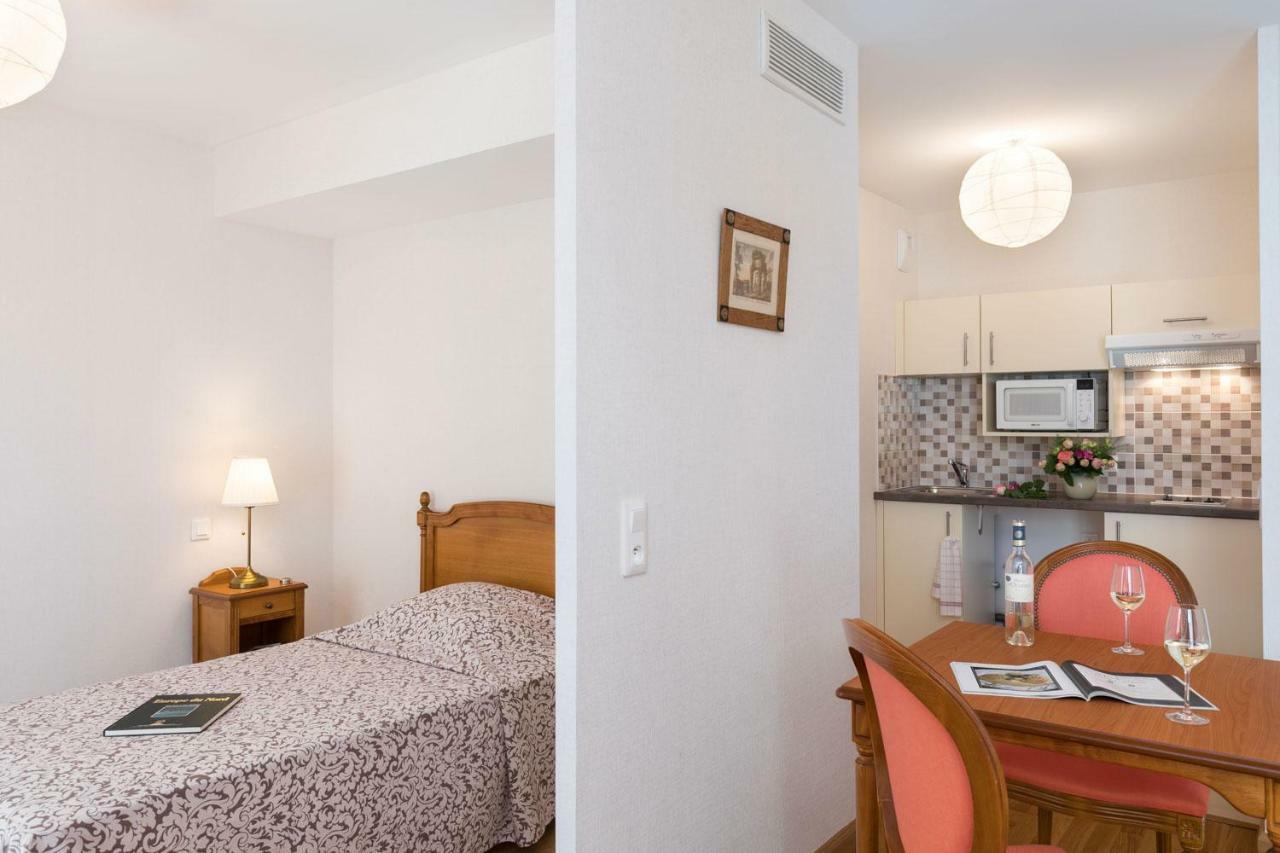Medicis Home Dijon Les Petites Roches Экстерьер фото